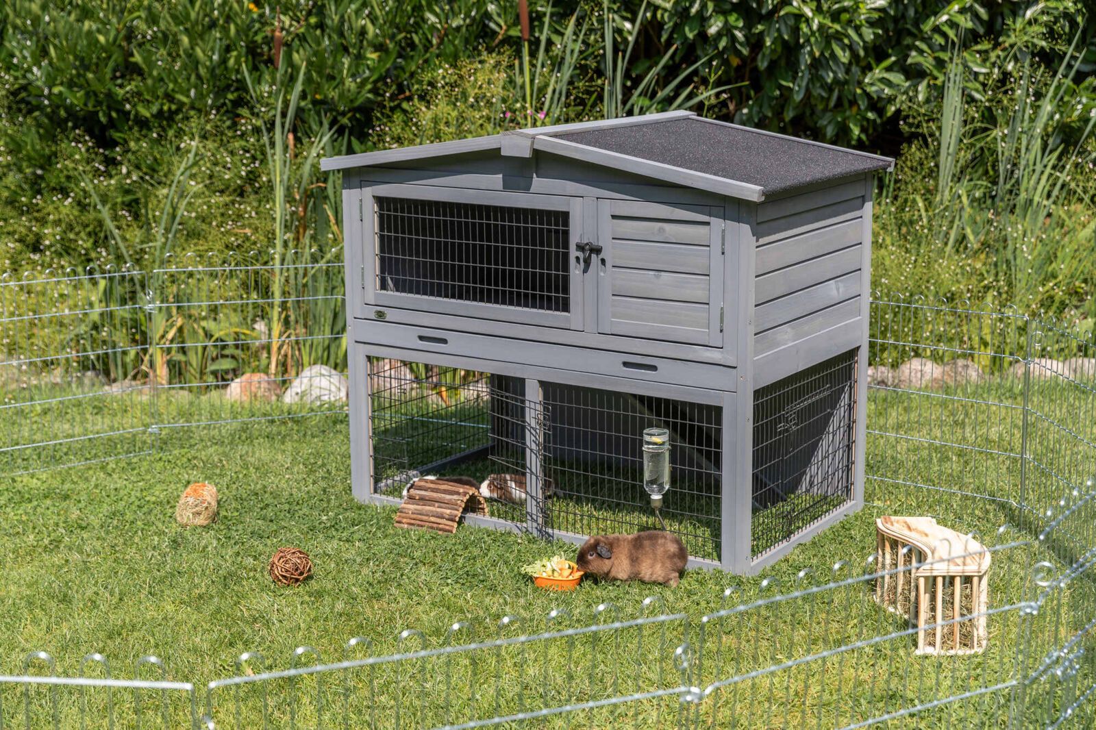 Kleintierstall mit Freilaufgehege, 124 × 102 × 78 cm, grau