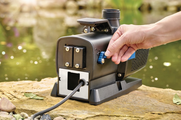 Oase Wasserspielpumpe Aquarius Eco Premium 16500